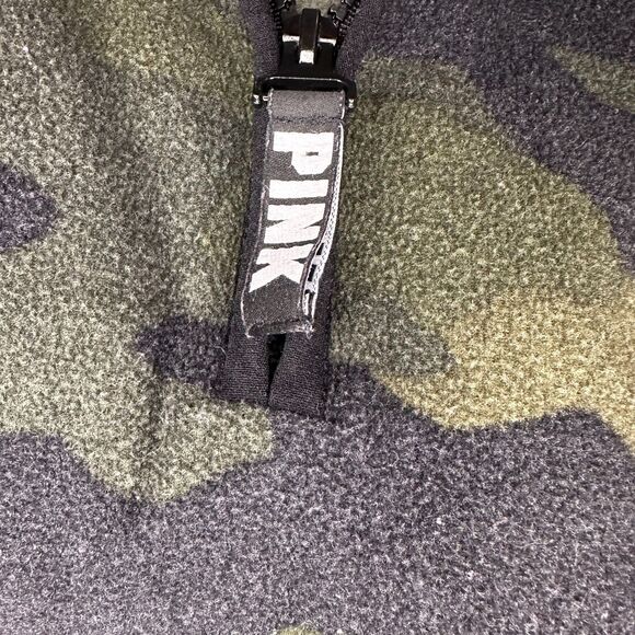 Victoria’s Secret PINK Retired 1/4 Zip Cropped Pullover Camo Sz L - Picture 5 of 5